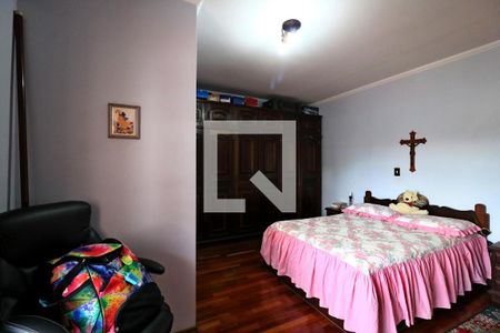 Casa à venda com 192m², 3 quartos e 4 vagasSuíte