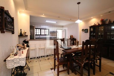 Casa à venda com 192m², 3 quartos e 4 vagasCozinha