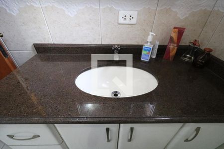 Casa à venda com 192m², 3 quartos e 4 vagasBanheiro da Suíte - Pia