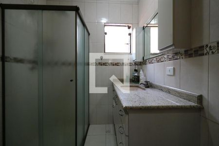 Casa à venda com 192m², 3 quartos e 4 vagasBanheiro Social