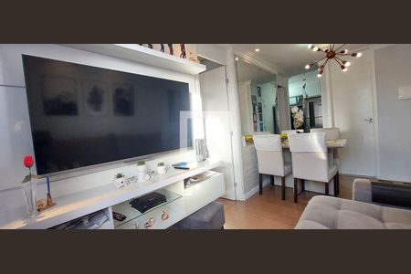 Sala de apartamento à venda com 2 quartos, 39m² em Vila Lutécia, Santo André