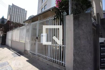Apartamento para alugar com 130m², 3 quartos e 1 vagaFachada