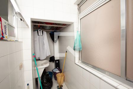 Apartamento para alugar com 130m², 3 quartos e 1 vagaÁrea de Serviço