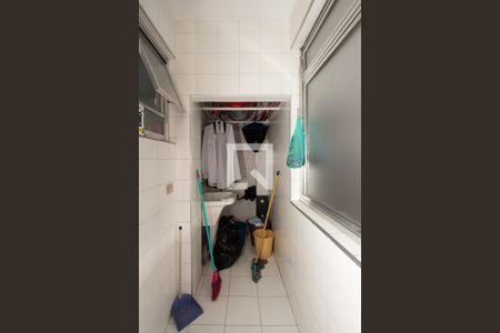 Apartamento para alugar com 130m², 3 quartos e 1 vagaÁrea de Serviço