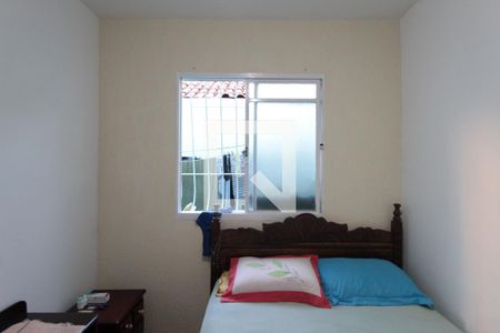 Quarto 1 de casa de condomínio à venda com 2 quartos, 32m² em Piratininga, Belo Horizonte