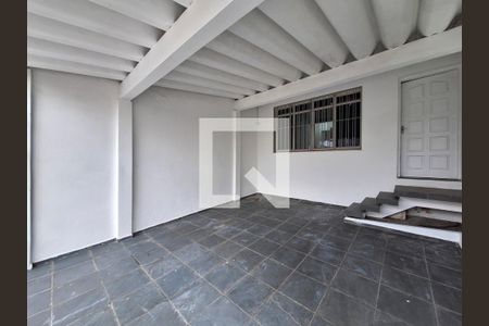 Casa à venda com 270m², 2 quartos e 2 vagasGaragem