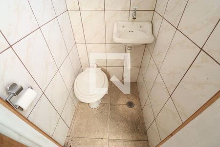 Casa à venda com 85m², 3 quartos e sem vagaBanheiro de serviço