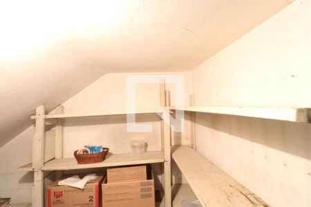 Casa à venda com 85m², 3 quartos e sem vagaQuarto de Serviço