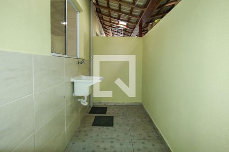 Casa de condomínio para alugar com 53m², 2 quartos e 1 vagaÁrea de Serviço