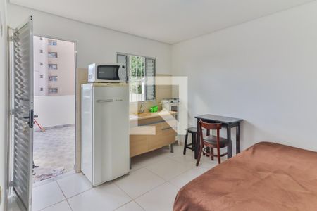 Studio - Quarto e Cozinha de kitnet/studio para alugar com 1 quarto, 20m² em Vila Gomes, São Paulo