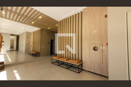 Apartamento para alugar com 87m², 3 quartos e 2 vagasHall social