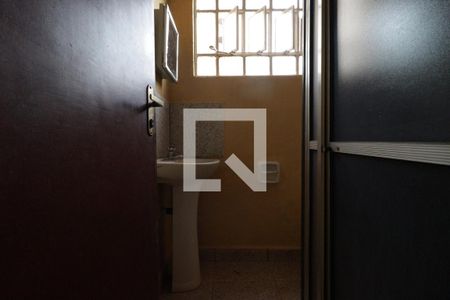Banheiro de casa para alugar com 1 quarto, 50m² em Vila Seixas, Ribeirão Preto