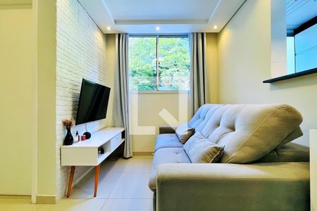 Sala de apartamento à venda com 2 quartos, 48m² em Gopoúva, Guarulhos