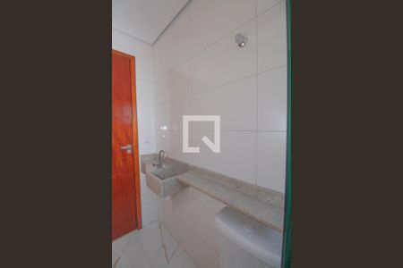 Banheiro  de apartamento para alugar com 1 quarto, 38m² em Jardim Aricanduva, São Paulo