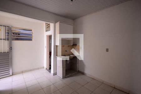 Sala/Cozinha  de kitnet/studio para alugar com 1 quarto, 18m² em Vila Água Funda, São Paulo