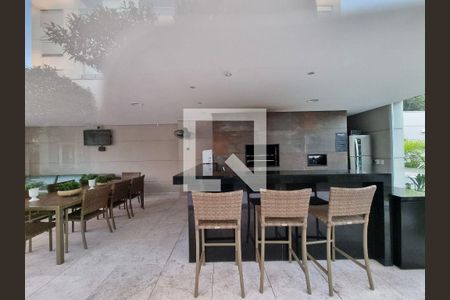 Apartamento à venda com 3 quartos, 134m² em Vila Anastácio, São Paulo