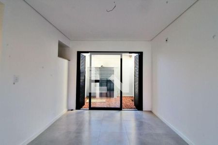 Casa à venda com 3 quartos, 148m² em Vila Ipiranga, Porto Alegre