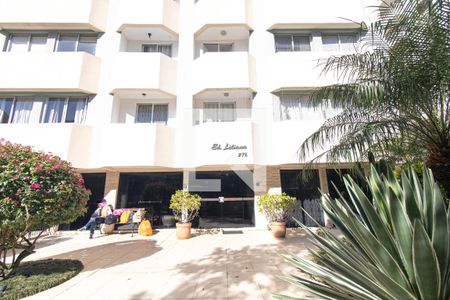 Apartamento para alugar com 50m², 2 quartos e sem vaga Apartamento para alugar com 50m², 2 quartos e sem vagaFachada