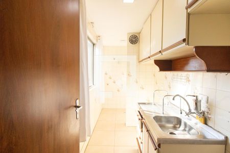 Apartamento para alugar com 50m², 2 quartos e sem vaga Apartamento para alugar com 50m², 2 quartos e sem vagaCozinha e Área de Serviço