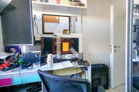 Apartamento à venda com 106m², 3 quartos e 2 vagasQuarto 02