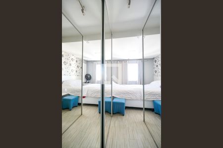 Apartamento à venda com 106m², 3 quartos e 2 vagasCloset da suíte