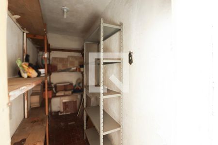 Casa à venda com 200m², 2 quartos e 1 vagaÁrea de Serviço