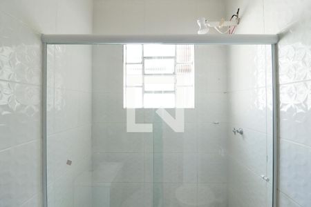 Casa à venda com 200m², 2 quartos e 1 vagaBanheiro Social