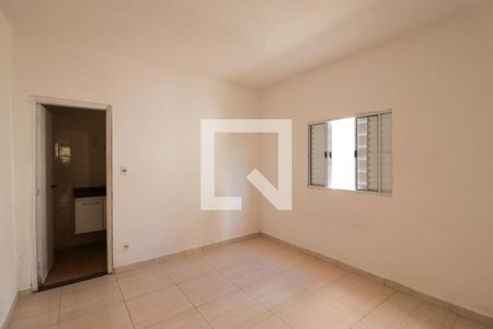 Casa à venda com 200m², 2 quartos e 1 vagaSuíte