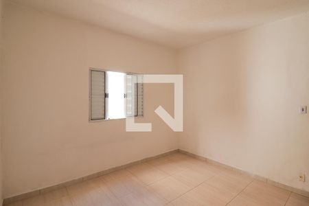 Casa à venda com 200m², 2 quartos e 1 vagaSuíte