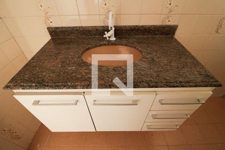Casa à venda com 200m², 2 quartos e 1 vagaBanheiro da Suíte