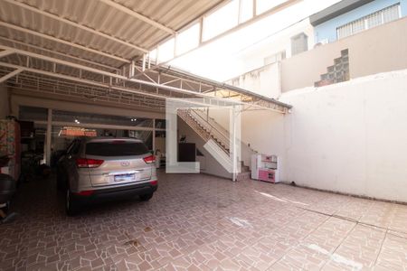 Casa à venda com 300m², 5 quartos e 6 vagasGaragem