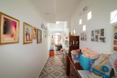 Casa à venda com 300m², 5 quartos e 6 vagasCorredor