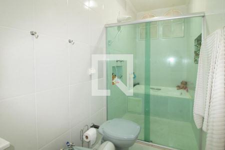 Casa à venda com 300m², 5 quartos e 6 vagasBanheiro da Suíte 3