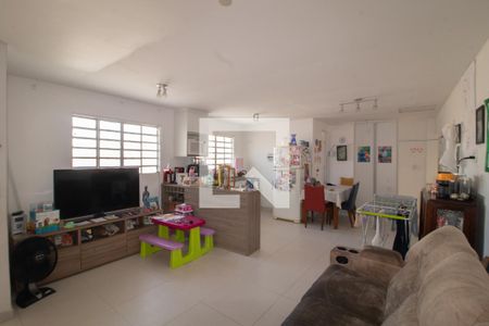 Casa à venda com 300m², 5 quartos e 6 vagasCozinha 2