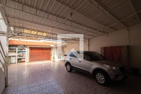 Casa à venda com 300m², 5 quartos e 6 vagasGaragem