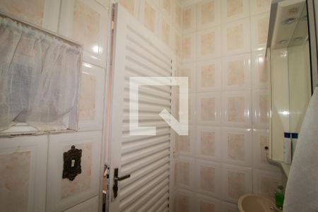 Casa à venda com 300m², 5 quartos e 6 vagasLavabo