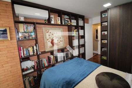 Apartamento à venda com 237m², 4 quartos e 4 vagasQuarto 1