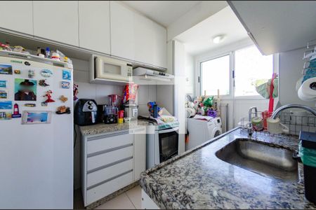 Apartamento à venda com 64m², 2 quartos e 1 vagaCozinha