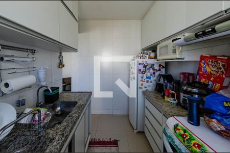 Apartamento à venda com 64m², 2 quartos e 1 vagaCozinha