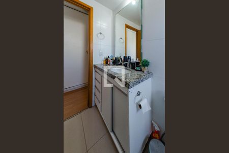Apartamento à venda com 64m², 2 quartos e 1 vagaBanheiro suíte