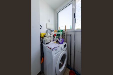 Apartamento à venda com 64m², 2 quartos e 1 vagaÁrea de srviço