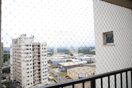 varanda de apartamento para alugar com 2 quartos, 56m² em Parque Oeste Industrial, Goiânia