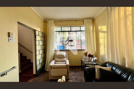 sala  de casa à venda com 4 quartos, 152m² em Santa Tereza, Belo Horizonte