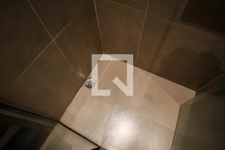 Banheiro  de kitnet/studio à venda com 1 quarto, 31m² em Cerqueira César, São Paulo