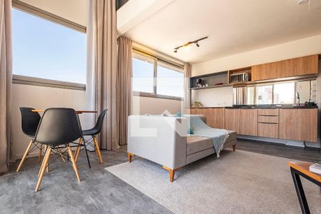 Sala/Cozinha de kitnet/studio à venda com 1 quarto, 73m² em Cerqueira César, São Paulo