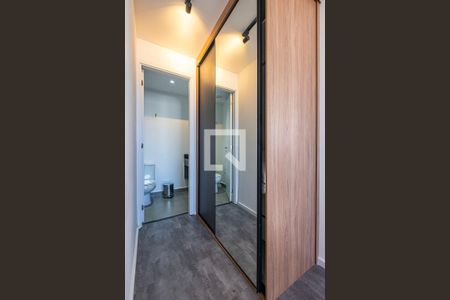 Studio à venda com 73m², 1 quarto e 1 vaga Studio à venda com 73m², 1 quarto e 1 vagaSuíte