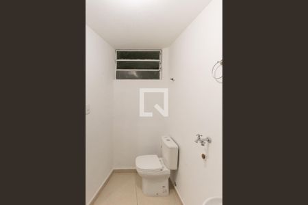 Banheiro de apartamento para alugar com 1 quarto, 35m² em Centro, Campinas