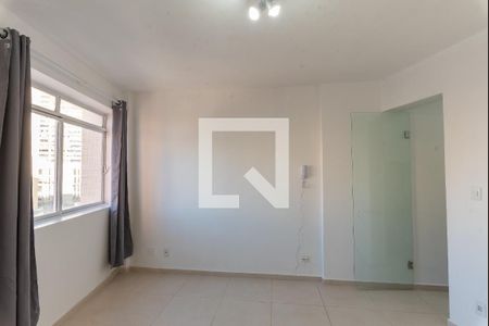 Sala/Quarto de apartamento para alugar com 1 quarto, 35m² em Centro, Campinas
