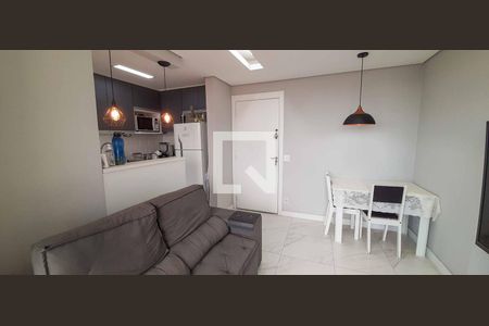 Sala de apartamento à venda com 2 quartos, 48m² em Padroeira, Osasco