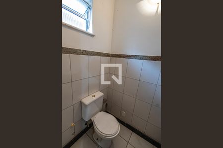 Casa à venda com 422m², 5 quartos e 2 vagas Casa à venda com 422m², 5 quartos e 2 vagasSuite